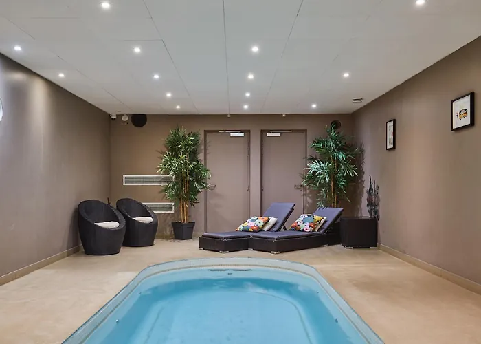 아파트호텔 Odalys - Xvii 3*